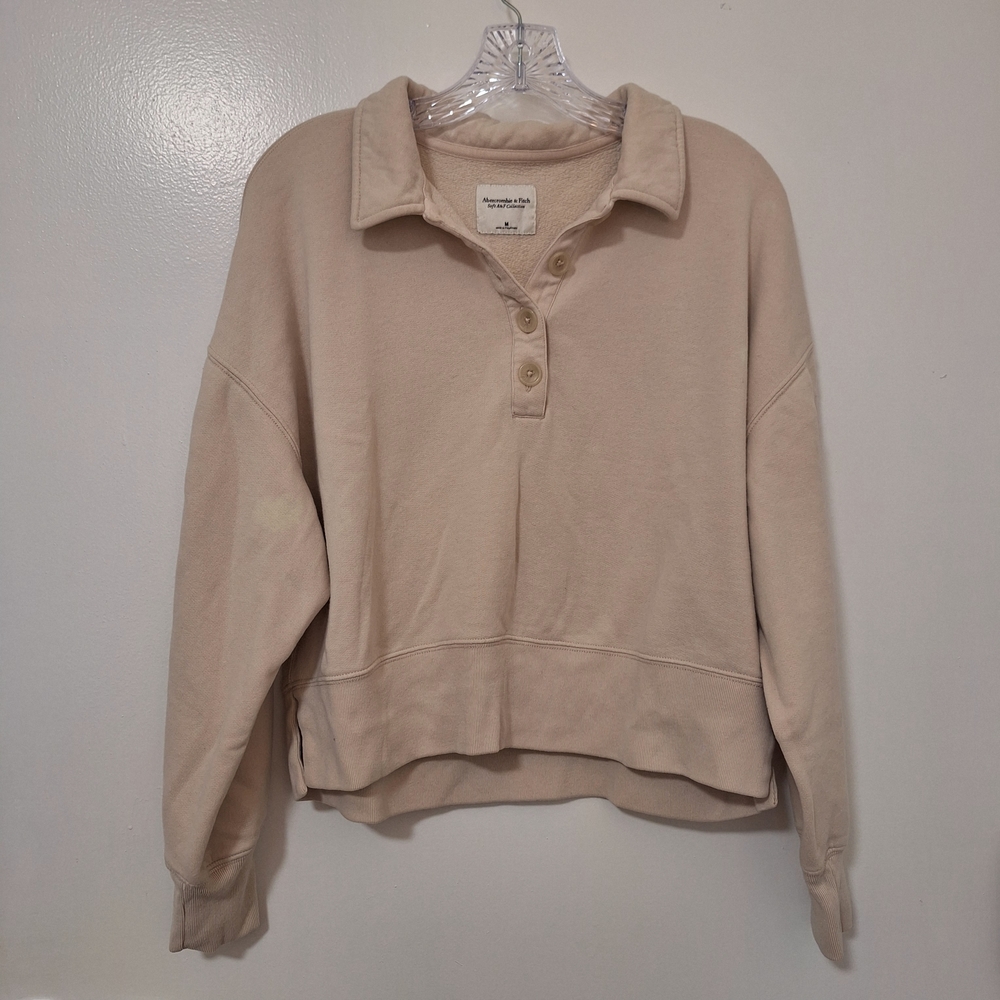 Women's Cream Button-Up Collared Top